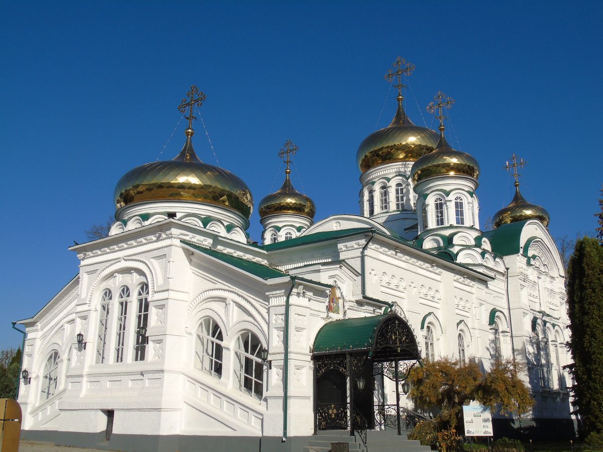 фасады. Раифский Богородицкий монастырь. Собор Троицы Живоначальной, Раифа (Зеленодольский район, Республика Татарстан)