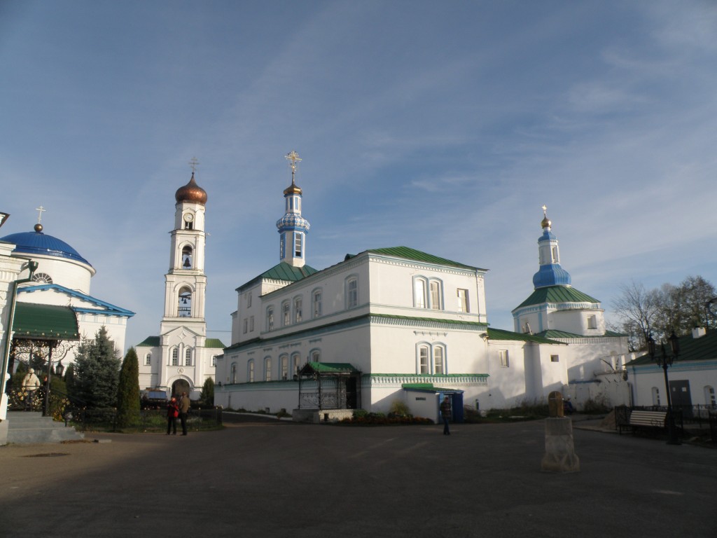 Раифа. Раифский Богородицкий монастырь. Церковь Святых Отцев в Синае и Раифе избиенных. фасады