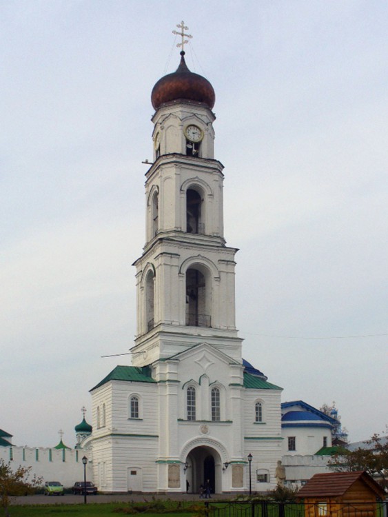 Раифский Богородицкий монастырь. Церковь Михаила Архангела в колокольне, Раифа (Зеленодольский район, Республика Татарстан). фасады