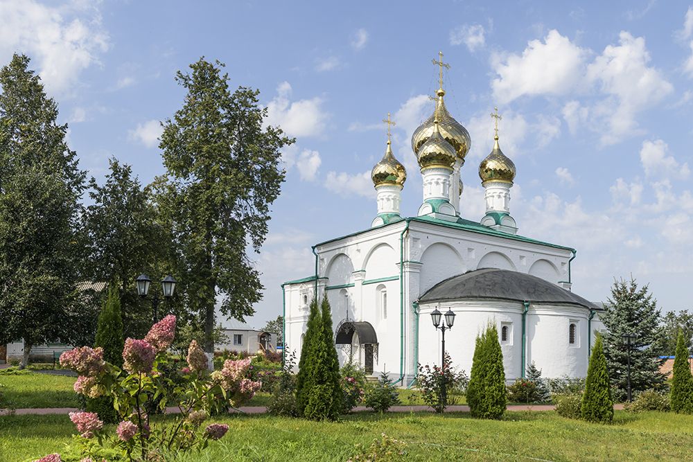 Солотча. Рождество-Богородицкий монастырь. Собор Рождества Пресвятой Богородицы. фасады