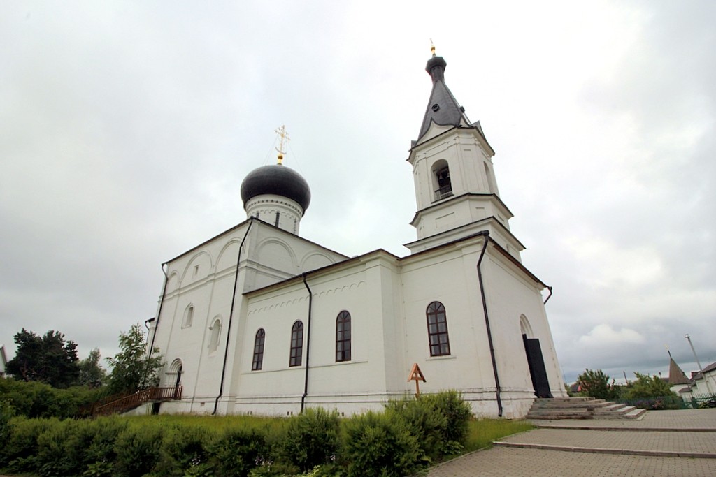 Орша. Вознесенский Оршин женский монастырь. Собор Вознесения Господня. фасады