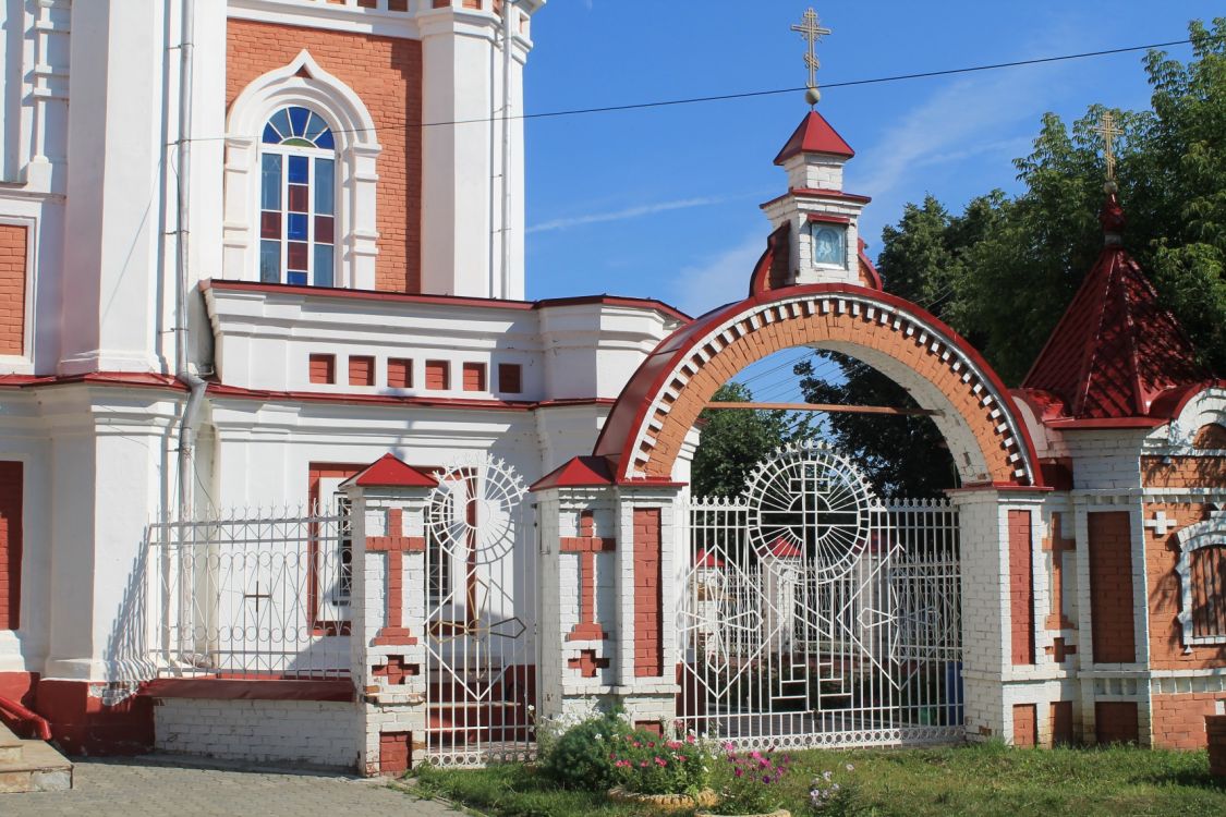 Собор Смоленской иконы Божией Матери, Козьмодемьянск (Козьмодемьянск, город, Республика Марий Эл). дополнительная информация, Церковная ограда