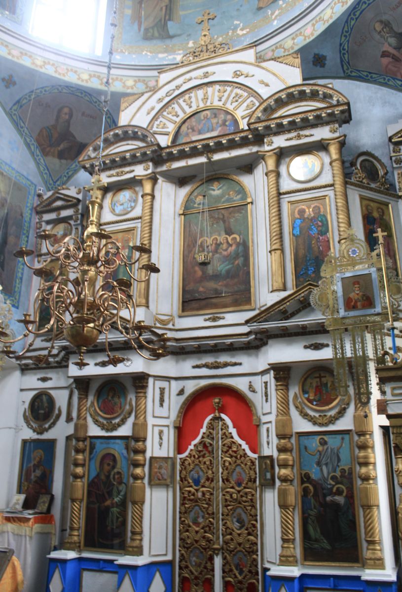 Церковь Иоанна Предтечи, Коротни (Горномарийский район, Республика Марий Эл). интерьер и убранство, Главный иконостас