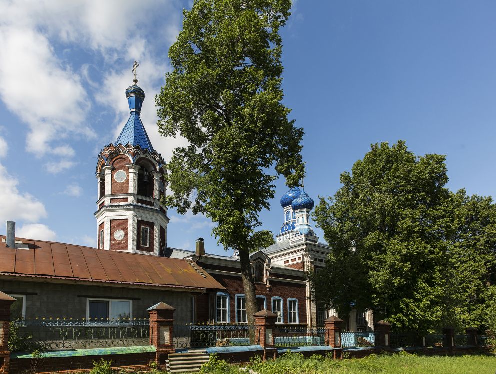 Кузнецово. Церковь Петра и Павла. фасады