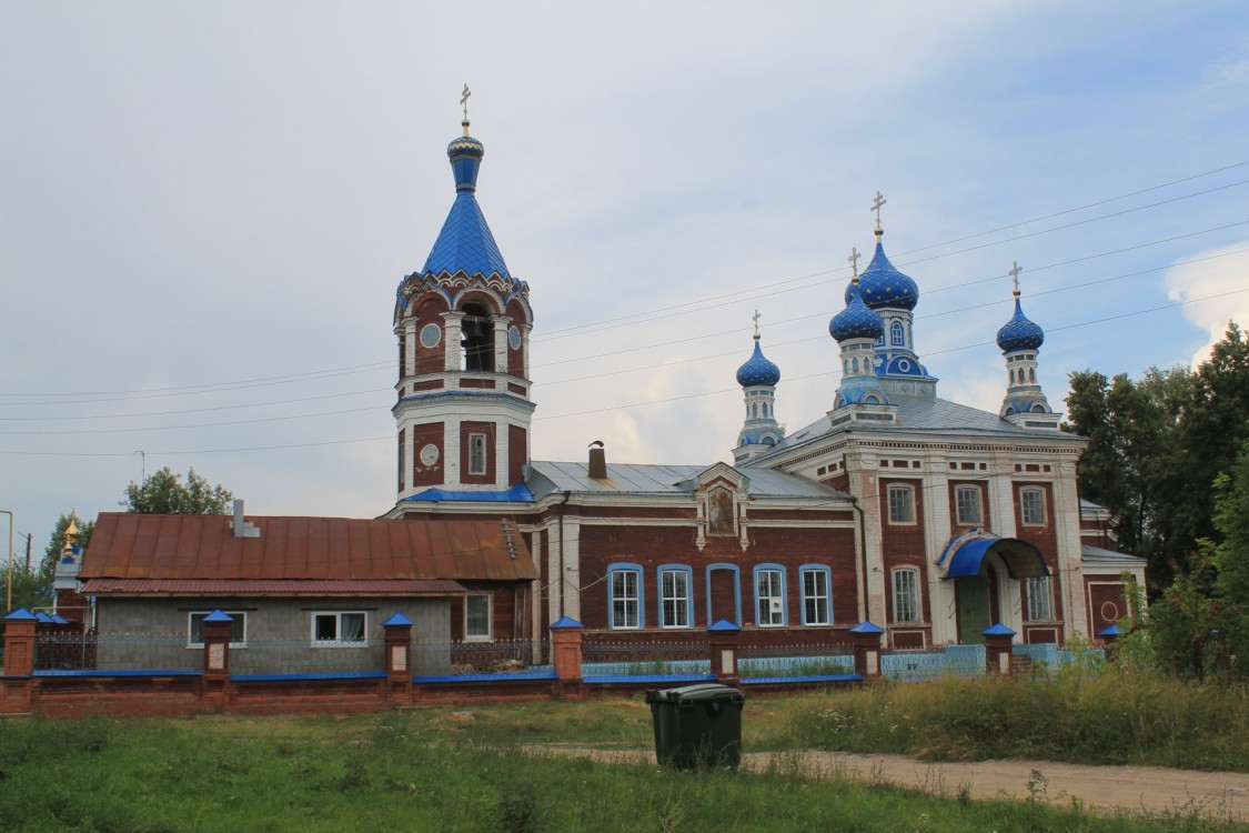 Церковь Петра и Павла, Кузнецово (Горномарийский район, Республика Марий Эл). фасады