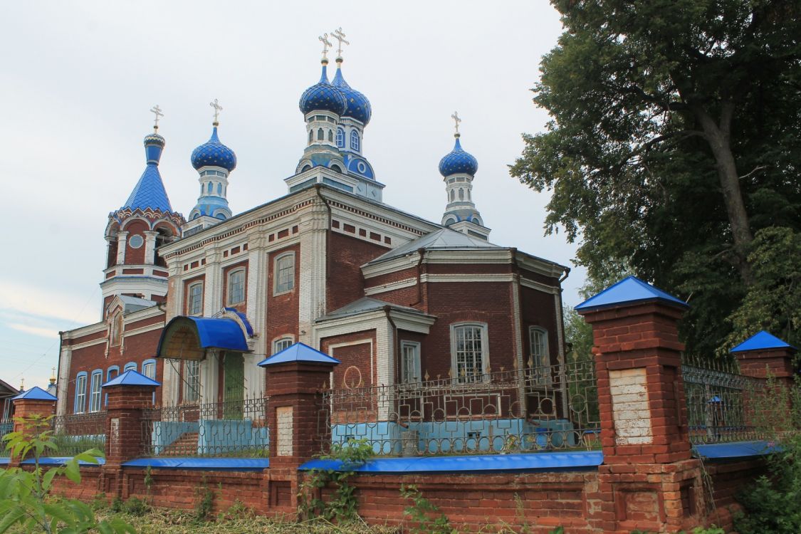 Церковь Петра и Павла, Кузнецово (Горномарийский район, Республика Марий Эл). фасады