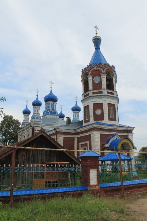 Церковь Петра и Павла, Кузнецово (Горномарийский район, Республика Марий Эл). фасады