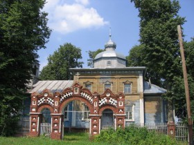 Тяптяево. Церковь Михаила Архангела