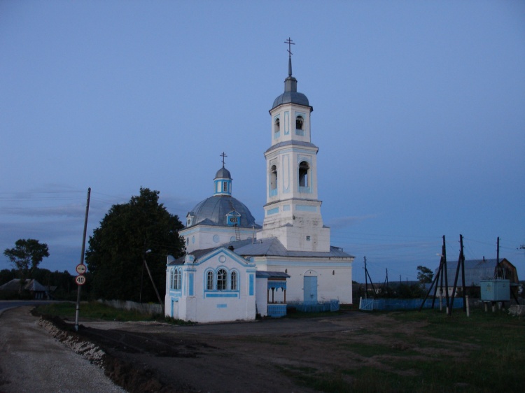 Церковь Воздвижения Креста Господня, Кукнур (Сернурский район, Республика Марий Эл). общий вид в ландшафте