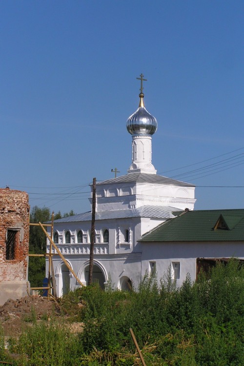 Кашин. Николаевский Клобуков монастырь. Церковь Покрова Пресвятой Богородицы. фасады