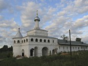 Кашин. Николаевский Клобуков монастырь. Церковь Покрова Пресвятой Богородицы