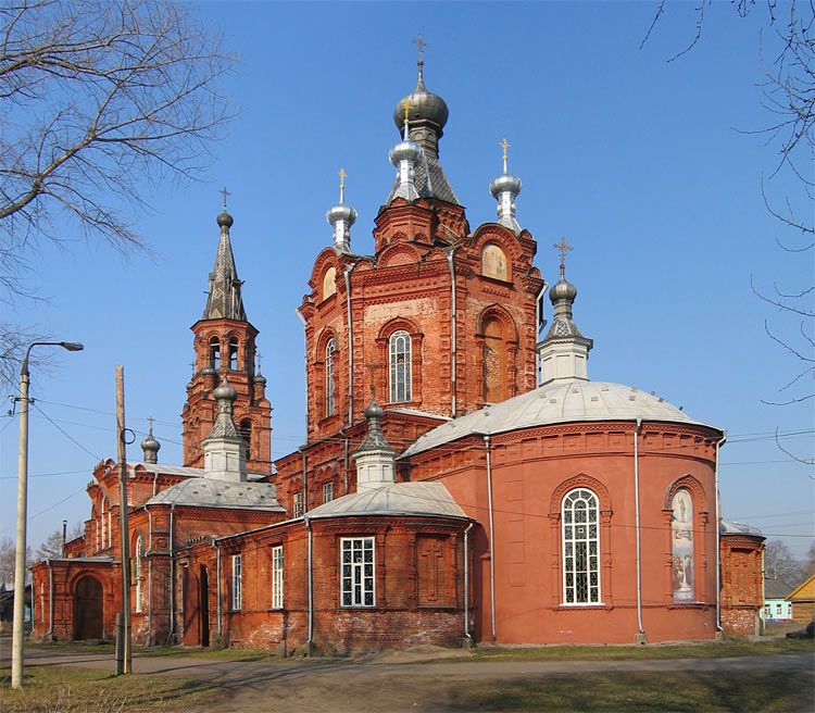 Осташков. Знаменский женский монастырь. Собор Вознесения Господня. фасады