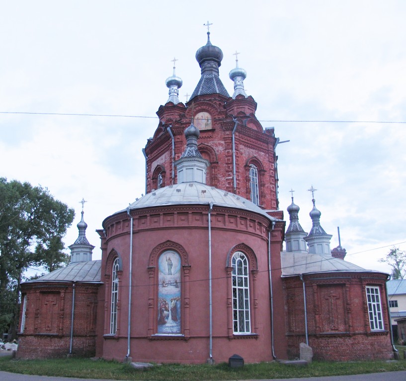 Осташков. Знаменский женский монастырь. Собор Вознесения Господня. фасады