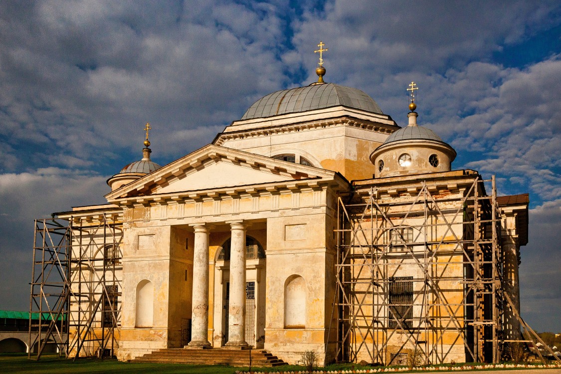 Торжок. Борисоглебский монастырь. Собор Бориса и Глеба. фасады