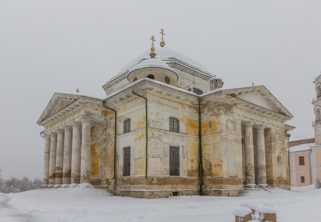 Борисоглебский монастырь. Собор Бориса и Глеба, Торжок (Торжокский район и г. Торжок, Тверская область). фасады, Вид с северо-востока