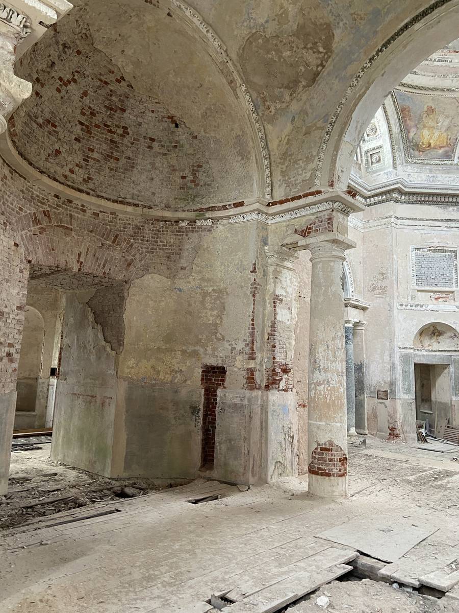 Борисоглебский монастырь. Собор Бориса и Глеба, Торжок (Торжокский район и г. Торжок, Тверская область). интерьер и убранство, Интерьер. Вид с алтаря храма