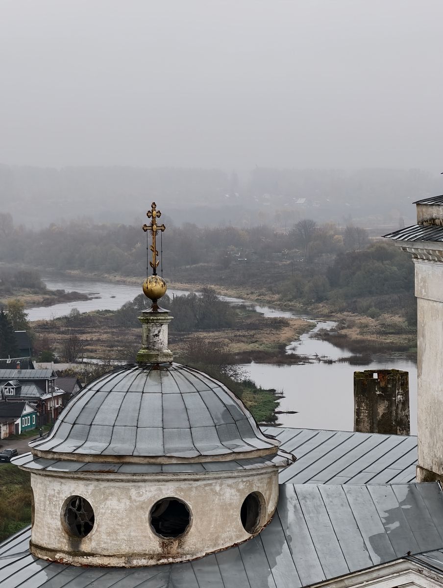 Борисоглебский монастырь. Собор Бориса и Глеба, Торжок (Торжокский район и г. Торжок, Тверская область). архитектурные детали, Малая главка Собора Бориса и Глеба