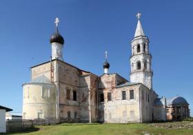 Торжок. Борисоглебский монастырь. Церковь Введения во храм Пресвятой Богородицы