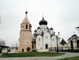 Старица. Старицкий Успенский мужской монастырь. Собор Успения Пресвятой Богородицы