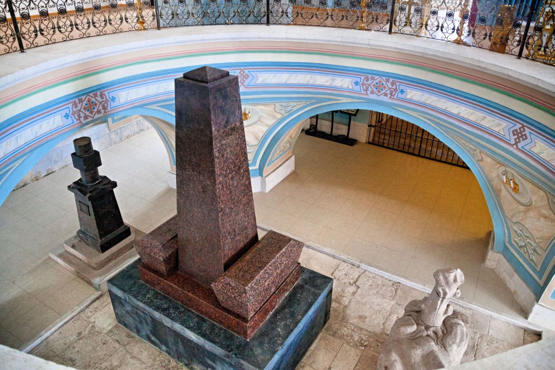 Старицкий Успенский мужской монастырь. Собор Троицы Живоначальной, Старица (Старицкий район, Тверская область). интерьер и убранство