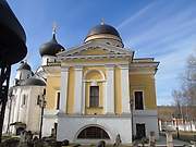 Старицкий Успенский мужской монастырь. Собор Троицы Живоначальной - Старица - Старицкий район - Тверская область