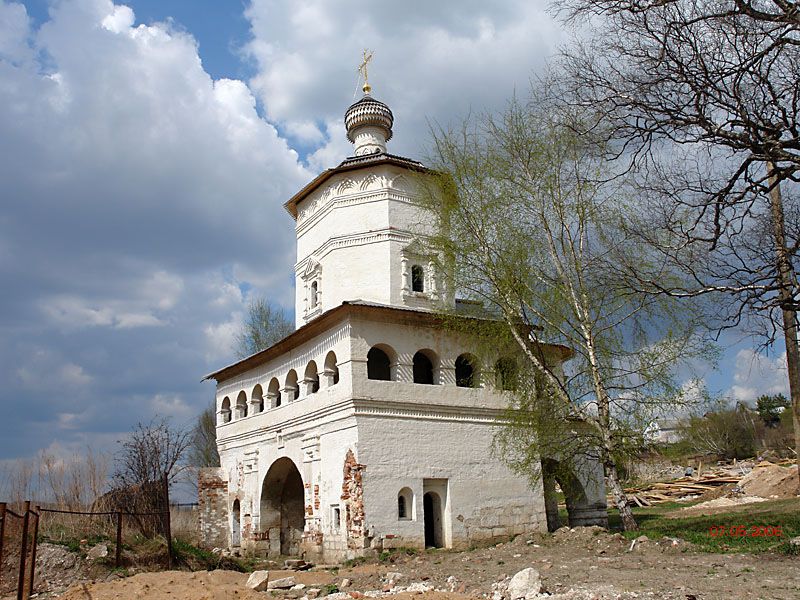 Старицкий Успенский мужской монастырь. Церковь Иоанна Богослова, Старица (Старицкий район, Тверская область). фасады