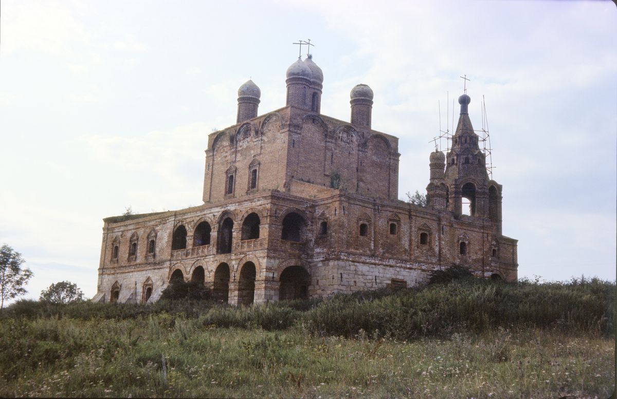 фасады. Богородице-Рождественский Анастасов монастырь. Собор Рождества Пресвятой Богородицы, Анастасово (Одоевский район, Тульская область)