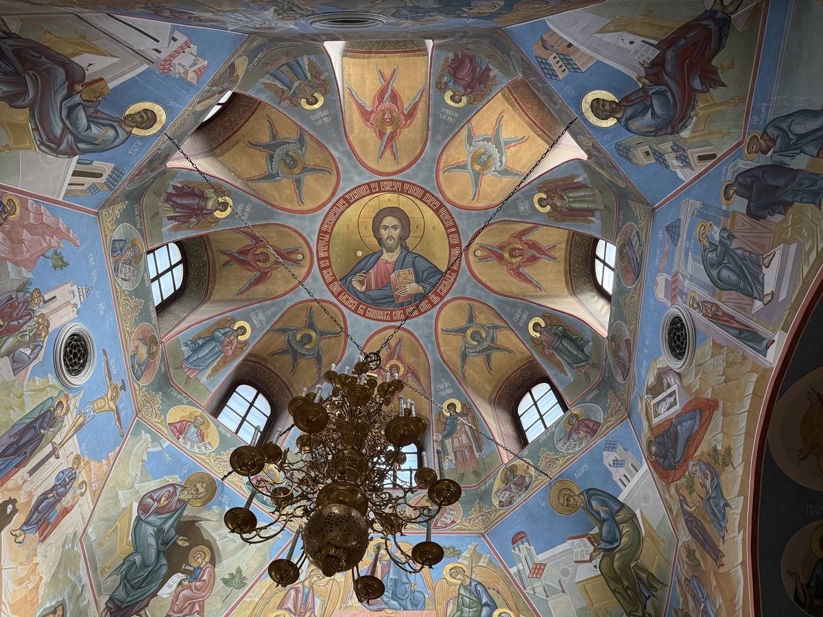 Абалакский Знаменский монастырь. Церковь Николая Чудотворца, Абалак (Тобольский район и г. Тобольск, Тюменская область). интерьер и убранство, Подкупольное пространство