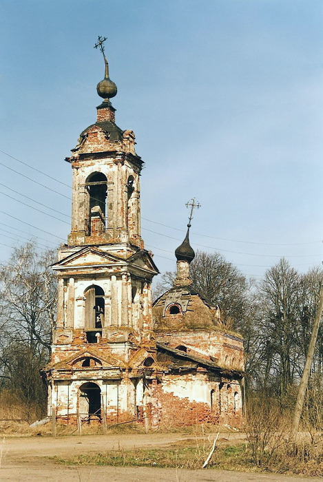 Протасьево. Церковь Флора и Лавра. фасады, Вид с юго-запада.