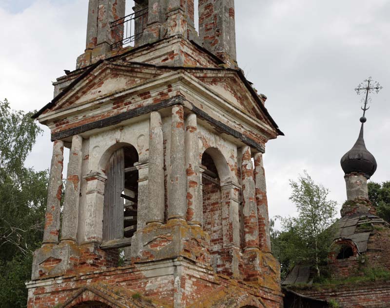 Церковь Флора и Лавра, Протасьево (Борисоглебский район, Ярославская область). архитектурные детали