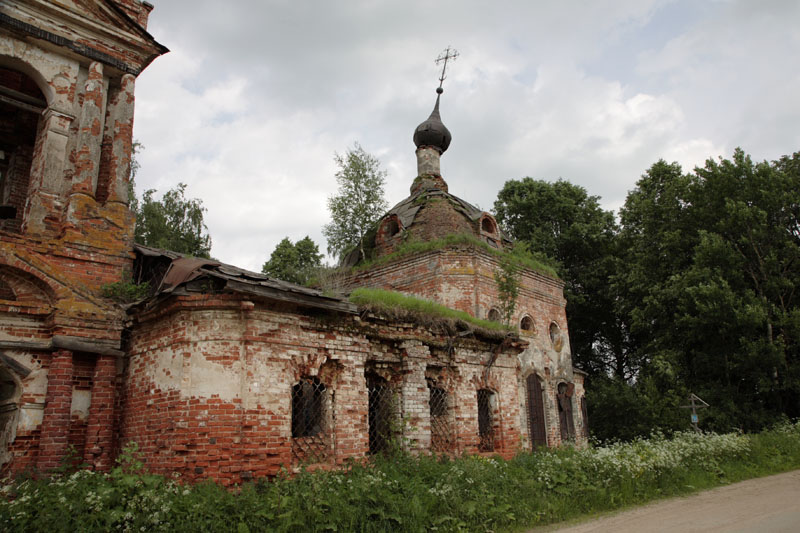 Церковь Флора и Лавра, Протасьево (Борисоглебский район, Ярославская область). архитектурные детали