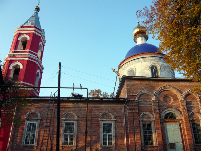 Церковь Покрова Пресвятой Богородицы, Ясенок (Ухоловский район, Рязанская область). общий вид в ландшафте, Храм Покрова Пресвятой Богородицы
