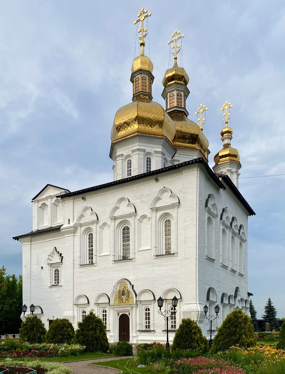 Троицкий монастырь. Собор Троицы Живоначальной, Тюмень (Тюмень, город, Тюменская область). фасады, Вид с юго-запада