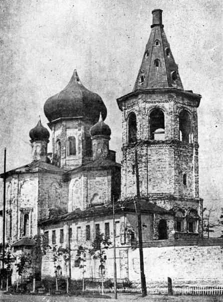 Тюмень. Троицкий монастырь. Церковь Петра и Павла. архивная фотография