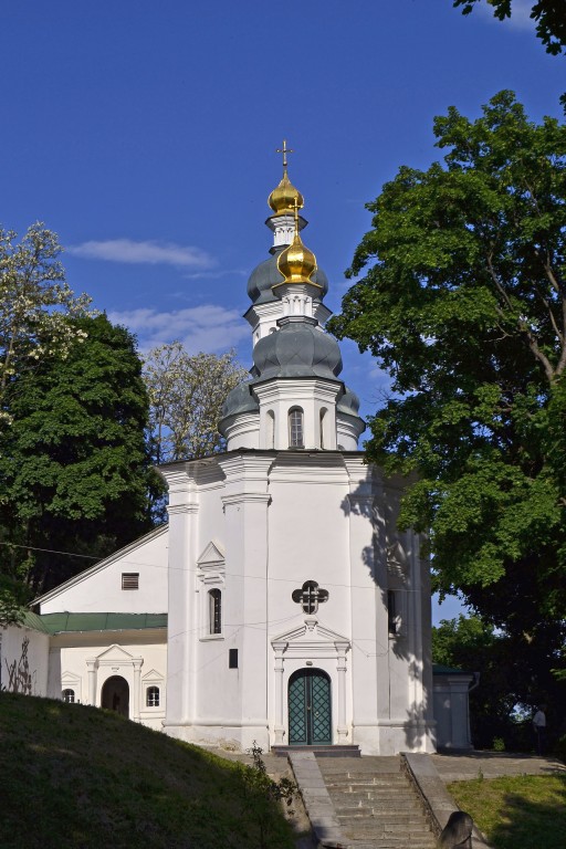 Чернигов. Троице-Ильинский монастырь. Церковь Илии Пророка. фасады