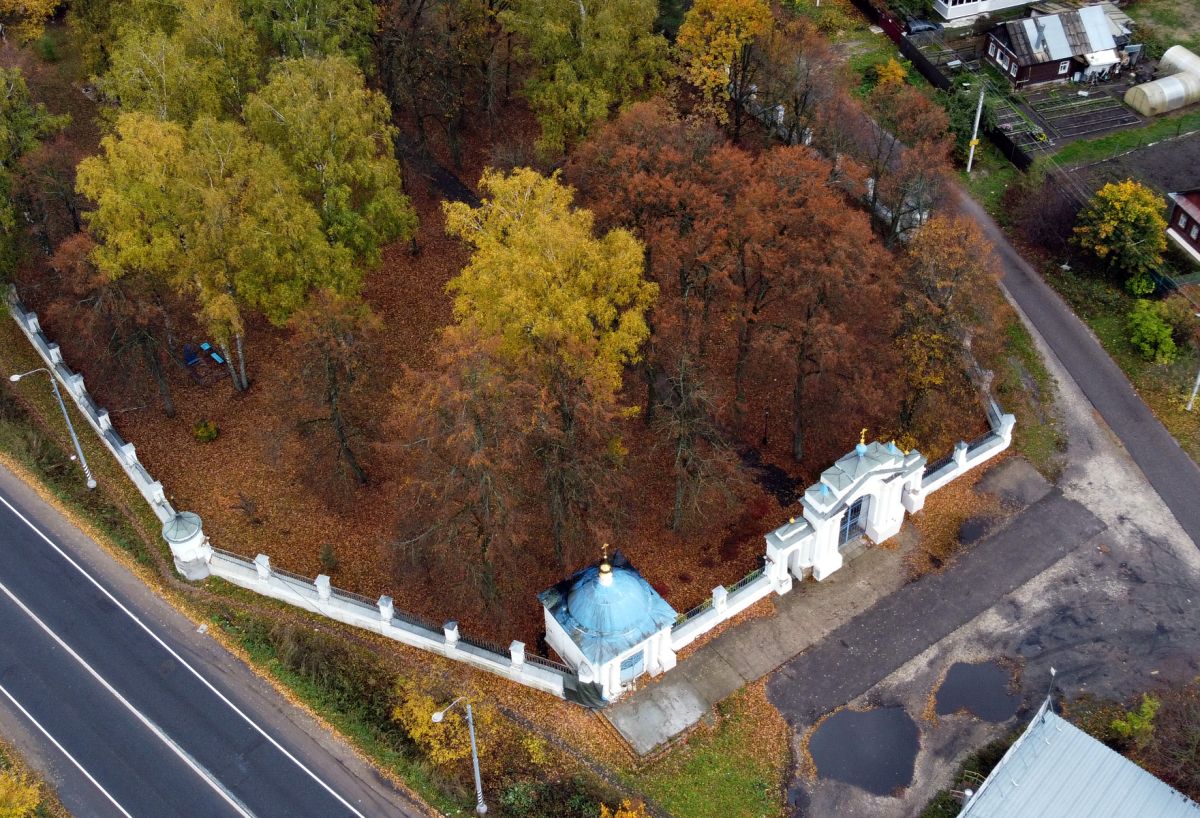 Часовня Георгия Победоносца, Стромынь (Богородский городской округ, Московская область). общий вид в ландшафте