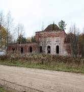 Спасское, урочище. Происхождения честных древ Креста Господня, церковь