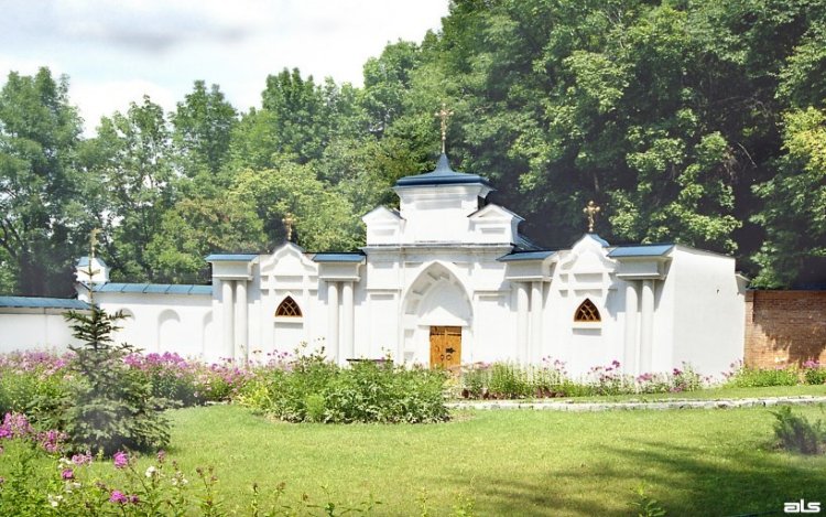 Успенская Святогорская лавра. Скит Антония и Феодосия Печерских. Пещерная церковь Антония и Феодосия Печерских, Святогорск (Славянский район, Украина, Донецкая область). фасады