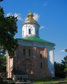 Киев. Выдубицкий монастырь. Церковь Михаила Архангела