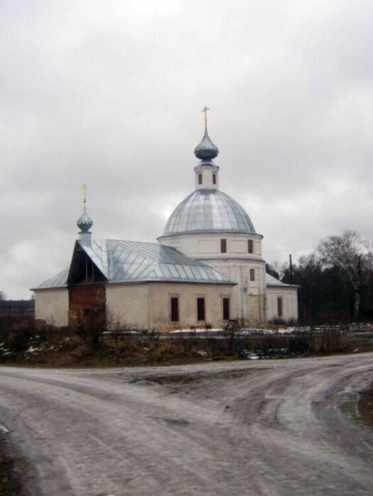 Церковь Спаса Нерукотворного Образа, Есиплево (Заволжский район, Ивановская область). общий вид в ландшафте