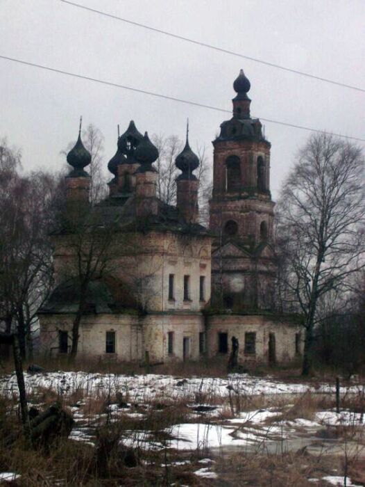 Церковь Георгия Победоносца, Георгиевское (Заволжский район, Ивановская область). общий вид в ландшафте