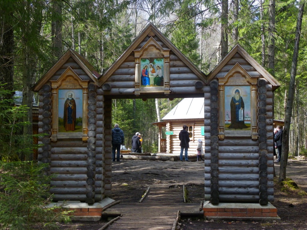 Благовещения Пресвятой Богородицы Никандрова пустынь, Никандрова пустынь (Порховский район, Псковская область). дополнительная информация, Источник св. Александра Свирского