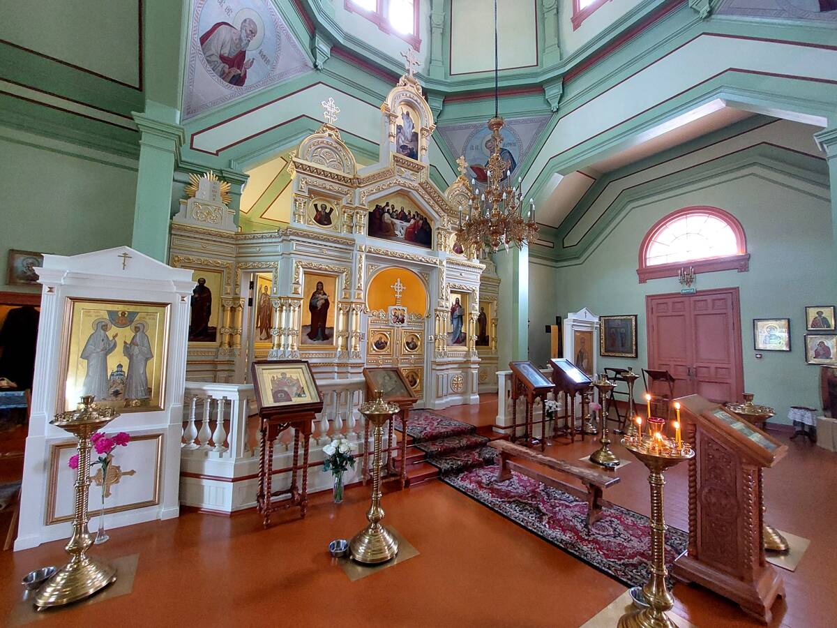 Церковь Петра апостола, Приморский район (Санкт-Петербург, г. Санкт-Петербург). интерьер и убранство