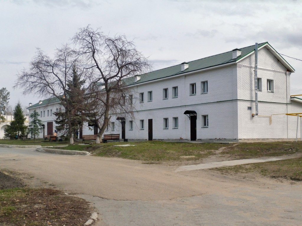 Далматовский Успенский мужской монастырь, Далматово (Далматовский район, Курганская область). дополнительная информация, Монастырская гостиница