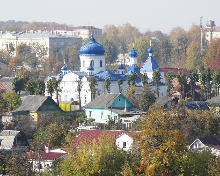 Собор Воздвижения Креста Господня, Могилёв (Могилёв, город, Беларусь, Могилёвская область). общий вид в ландшафте, Вид с высокого берега Дубровенки со стороны Петвомайской ул.