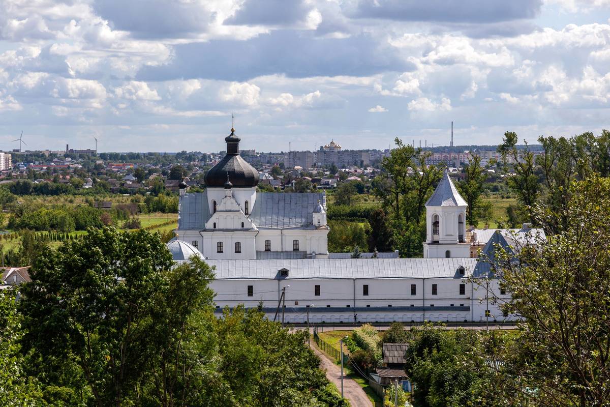 общий вид в ландшафте. Никольский монастырь, Могилёв (Могилёв, город, Беларусь, Могилёвская область)