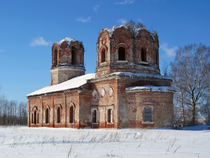 Церковь Илии Пророка, Ильинское (Старицкий район, Тверская область). фасады, Вид с юго-востока
