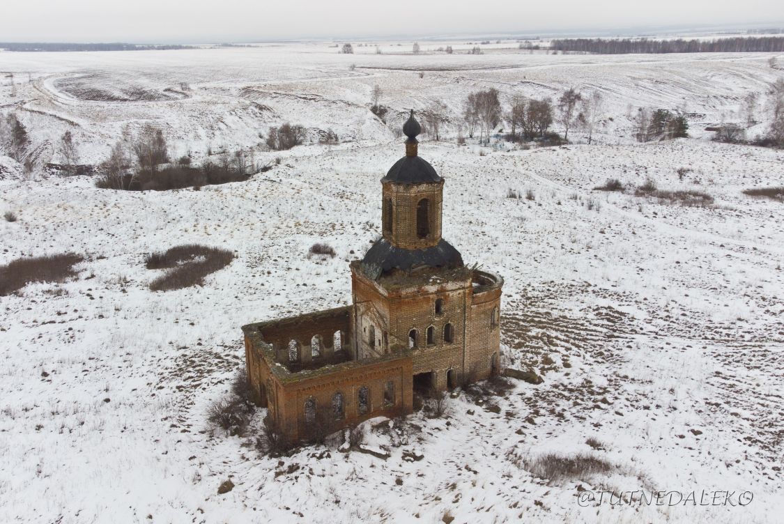 Церковь Покрова Пресвятой Богородицы, Покровка, урочище (Вадский район, Нижегородская область). общий вид в ландшафте