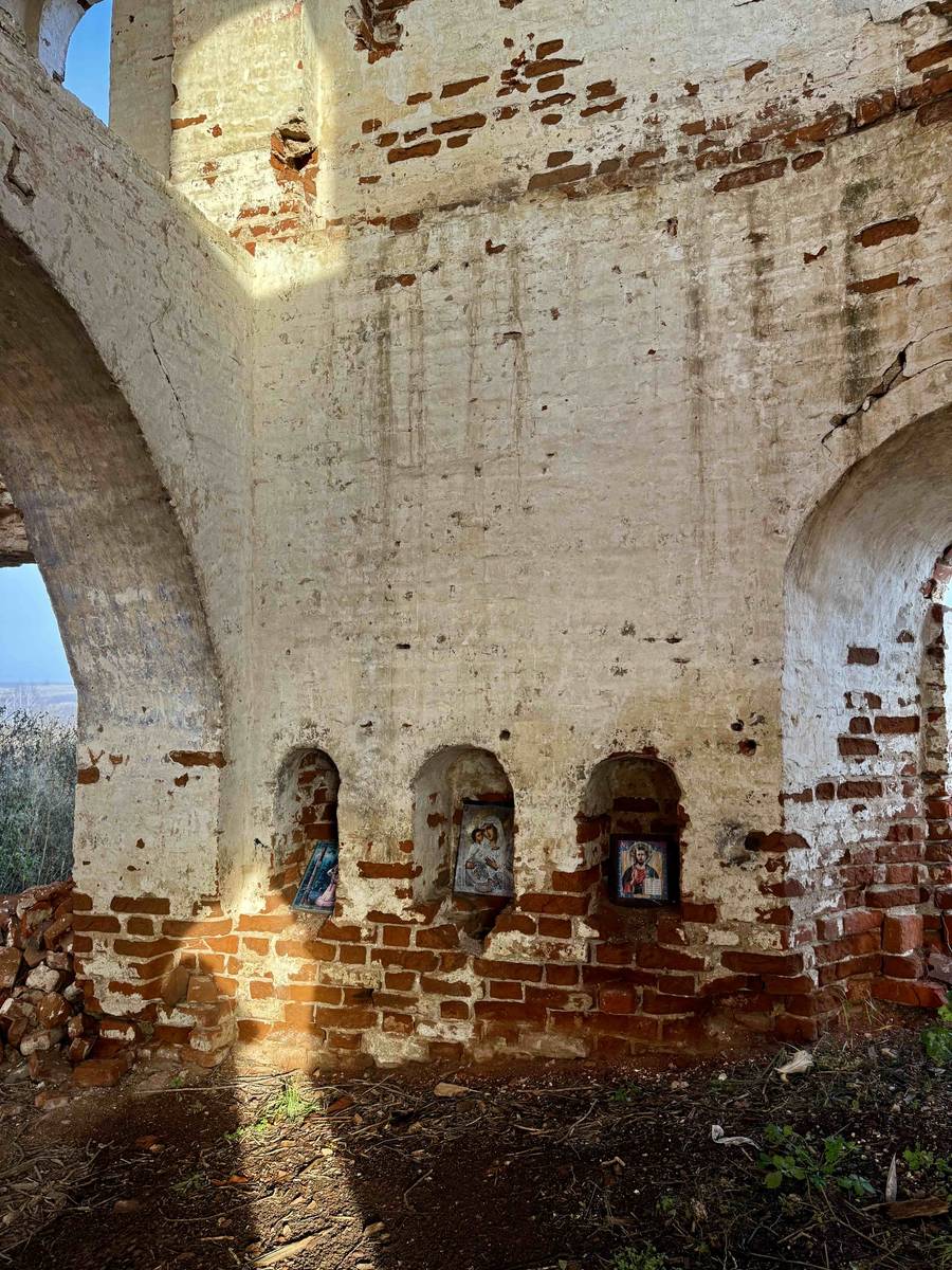 Церковь Покрова Пресвятой Богородицы, Покровка, урочище (Вадский район, Нижегородская область). интерьер и убранство