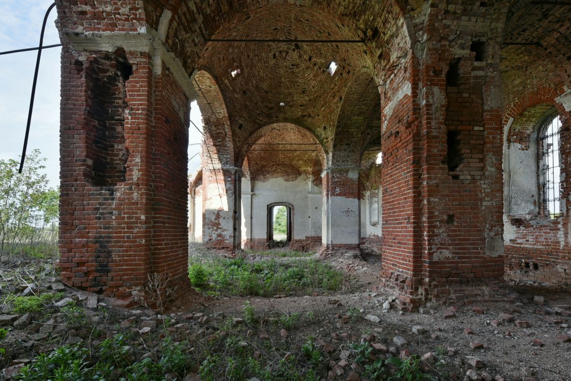 Церковь Михаила Архангела, Салмановка, урочище (Вадинский район, Пензенская область). интерьер и убранство, Западная сторона трапезной